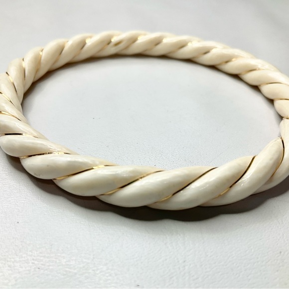 Mammoth Ivory 14K Carved Twist Bangle Bracelet 585 - Picture 2 of 8